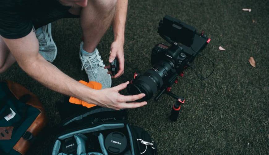 色彩心理学×动态美学，和政县产品视频拍摄公司唤醒感官冲击力